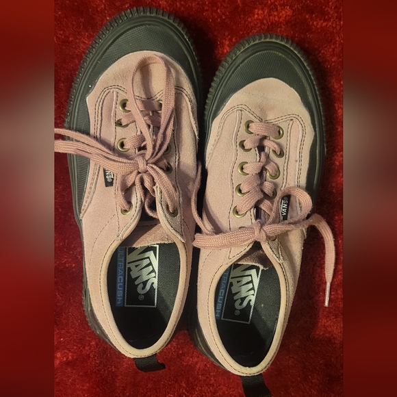 Woman's UltraCush Vans Off The Wall Pink Sneakers, Size 6.5 - Picture 3 of 7